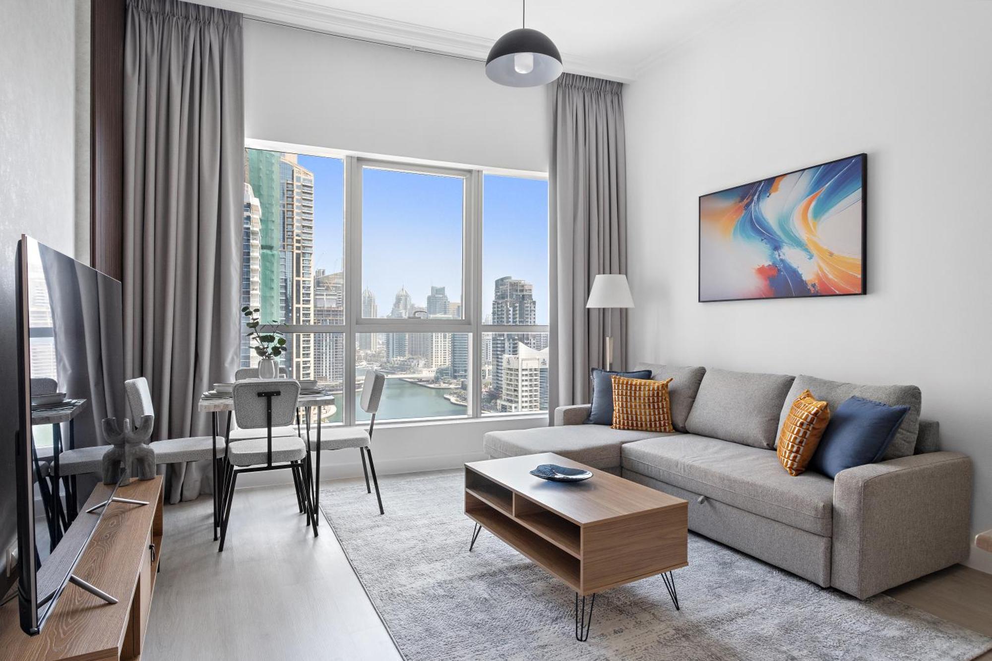 Renovated Luxe Bay Marina Appartement *